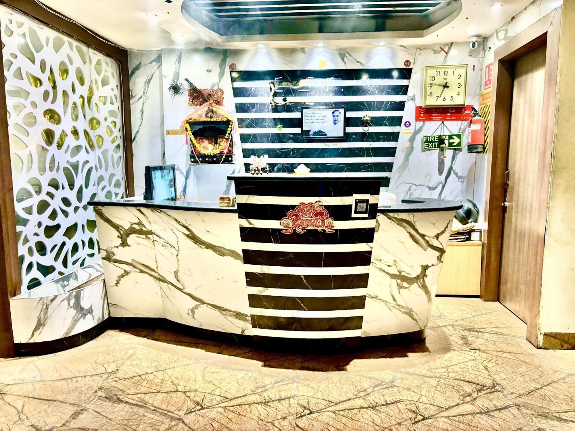 ניו דלהי Hotel Pushpanjali מראה חיצוני תמונה